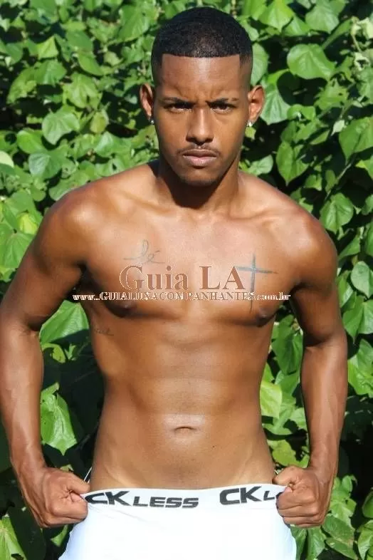 Lucas Carioca 22 - acompanhante masculino em Maré, Rio de Janeiro