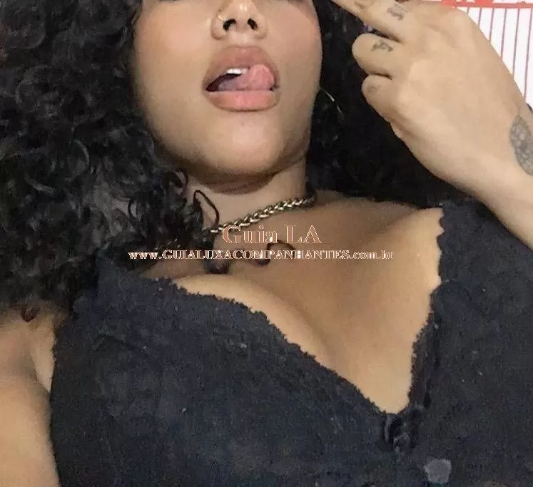 Aline G