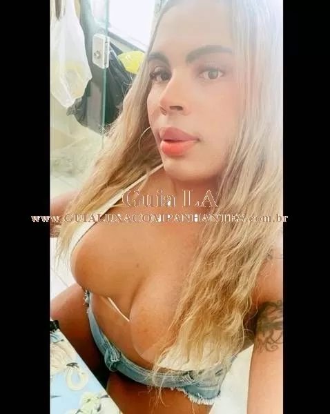 Loira Dotada