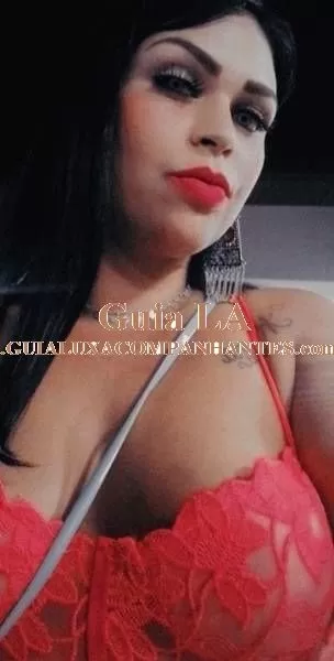 May Pimenta Morena Olhos Claros