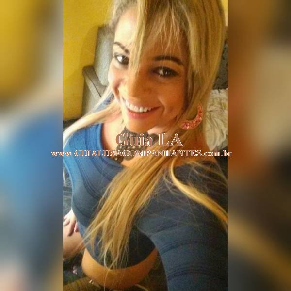 Julinha Namoradinha