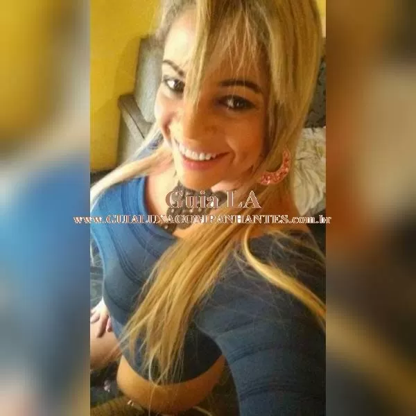 Julinha Namoradinha