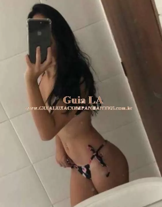Brenda Ninfetinha