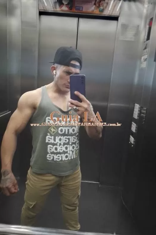 Dinho Oliveira