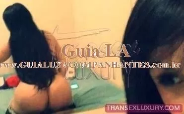 Travesti-experiente-com-iniciantes-