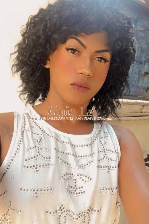 Brenda Vitória Mulata