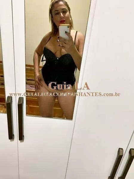 Gabi Blank Hampshire