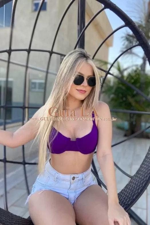 Ninfetinha Loirinha