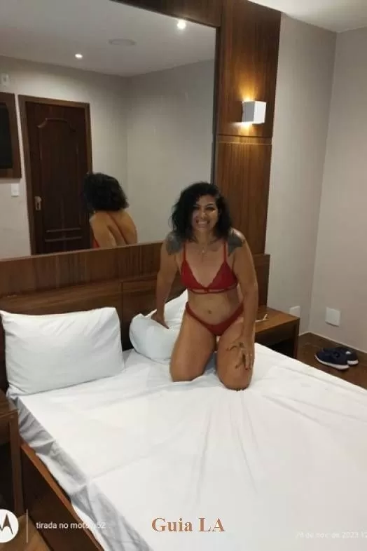 Massagista E Acompanhante