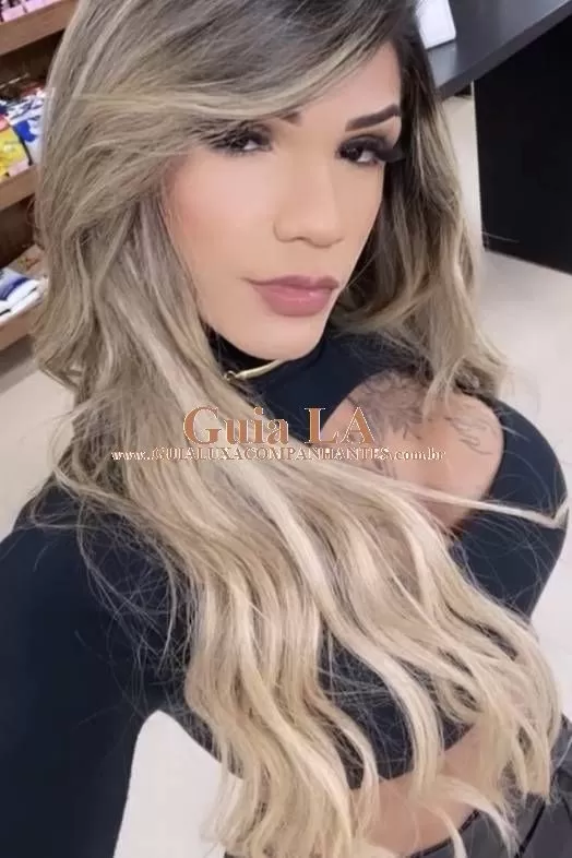 Boneca Disponivel